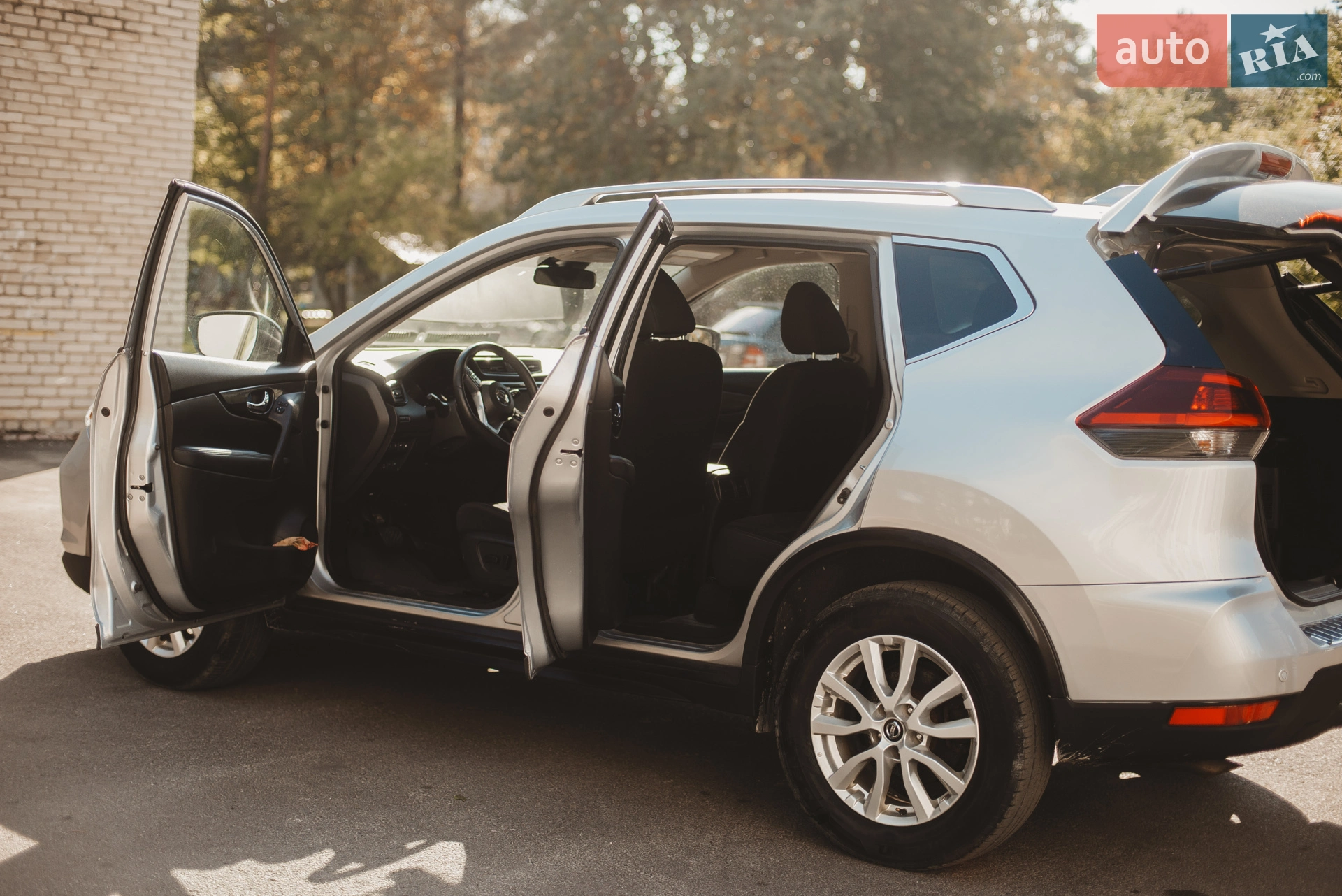 2018 Nissan Rogue - мініатюра 27