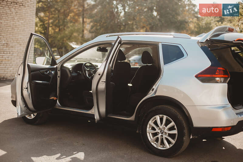 Позашляховик / Кросовер Nissan Rogue 2018 в Новояворівську фото 27 Позашляховик / Кросовер Nissan Rogue 2018 в Новояворівську