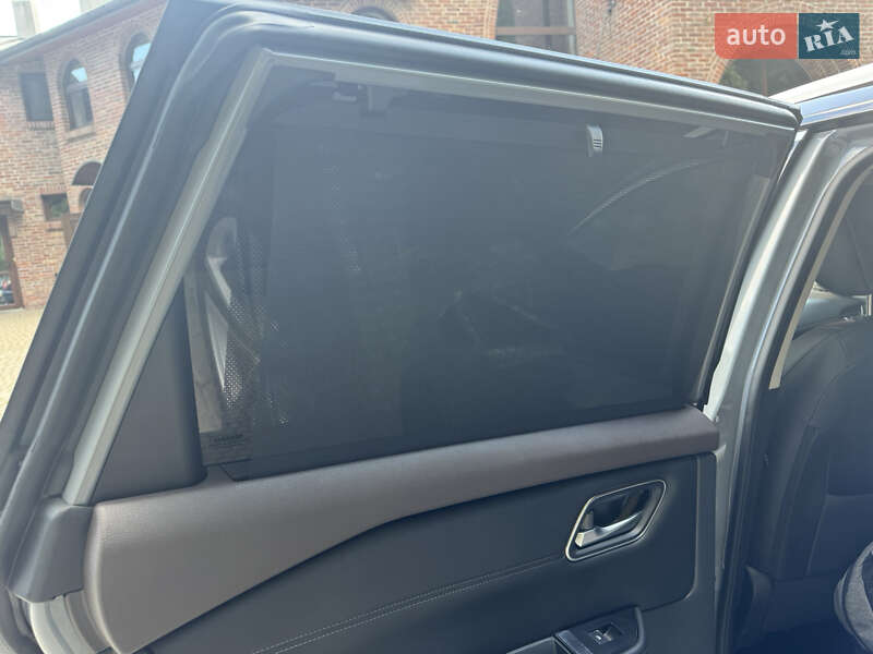 Внедорожник / Кроссовер Nissan Rogue 2021 в Львове