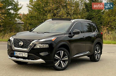 Внедорожник / Кроссовер Nissan Rogue 2023 в Дрогобыче