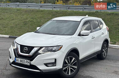 Внедорожник / Кроссовер Nissan Rogue 2018 в Киеве