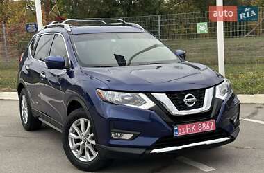 Внедорожник / Кроссовер Nissan Rogue 2017 в Запорожье