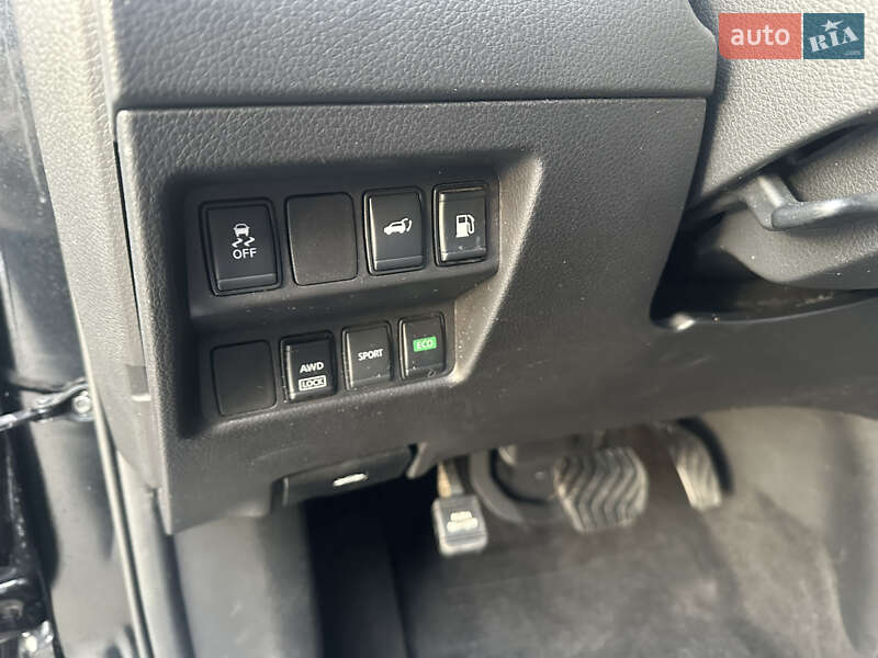 Позашляховик / Кросовер Nissan Rogue 2018 в Ізмаїлі