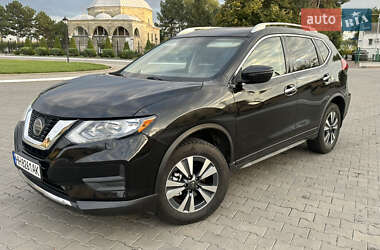 Внедорожник / Кроссовер Nissan Rogue 2018 в Измаиле