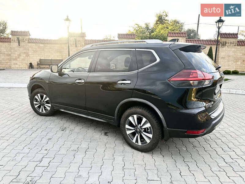Позашляховик / Кросовер Nissan Rogue 2018 в Ізмаїлі
