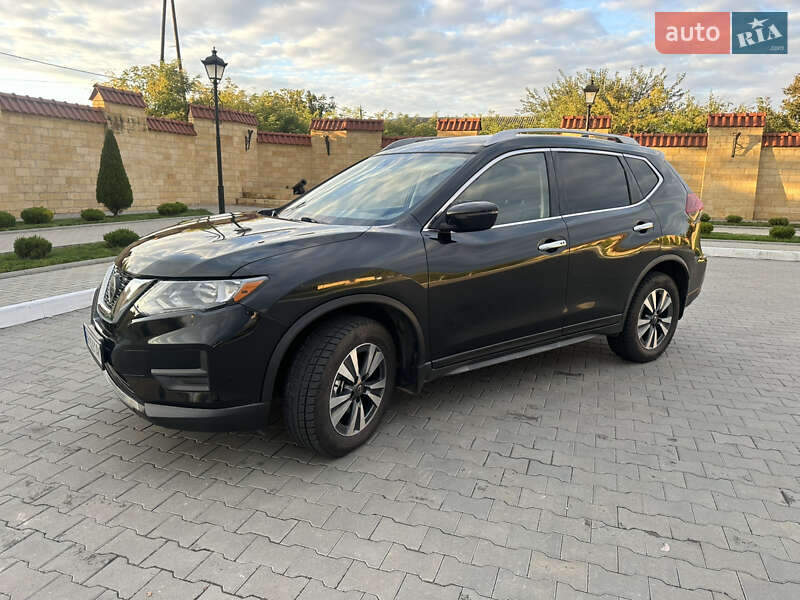 Позашляховик / Кросовер Nissan Rogue 2018 в Ізмаїлі
