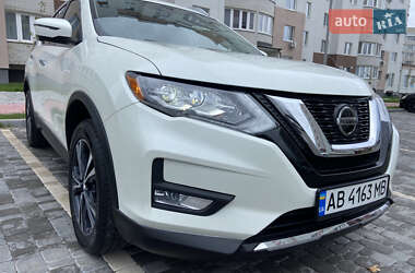 Позашляховик / Кросовер Nissan Rogue 2020 в Вінниці