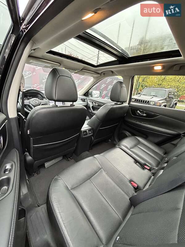 Позашляховик / Кросовер Nissan Rogue 2017 в Сумах фото 17 Позашляховик / Кросовер Nissan Rogue 2017 в Сумах