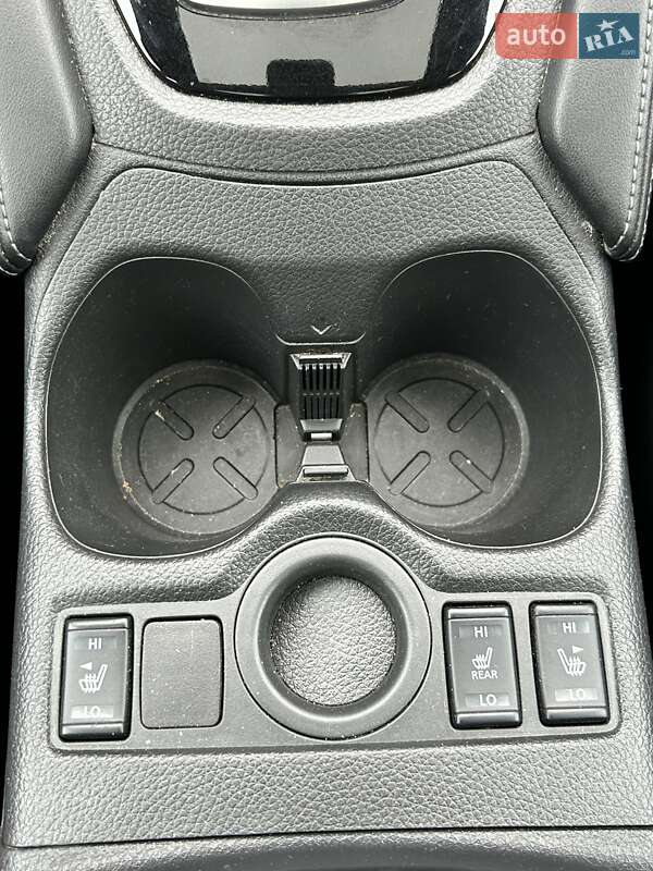 Позашляховик / Кросовер Nissan Rogue 2017 в Сумах фото 23 Позашляховик / Кросовер Nissan Rogue 2017 в Сумах