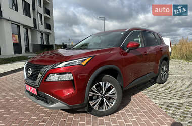 Позашляховик / Кросовер Nissan Rogue 2023 в Рівному