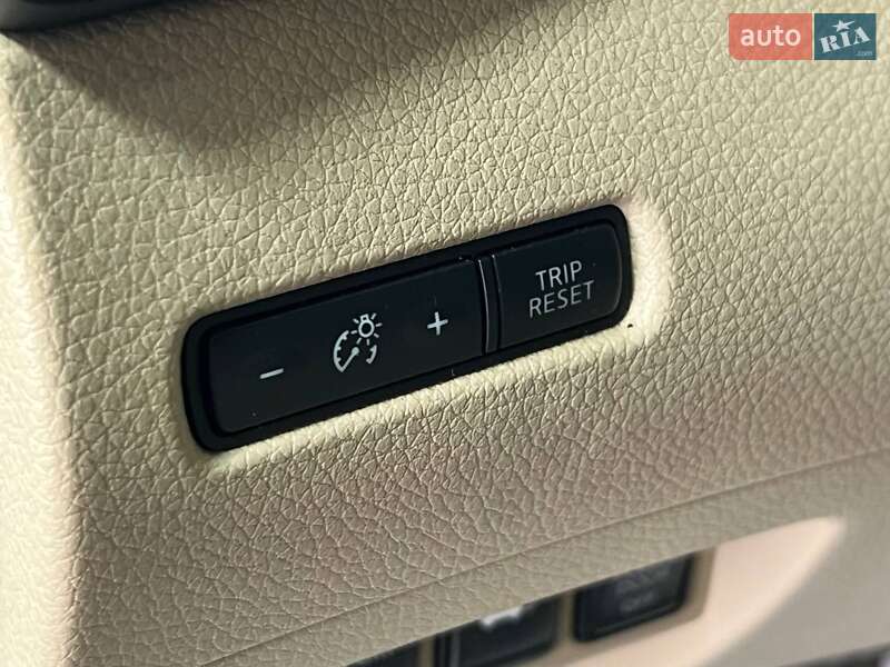 Внедорожник / Кроссовер Nissan Rogue 2016 в Одессе фото 13 Внедорожник / Кроссовер Nissan Rogue 2016 в Одессе