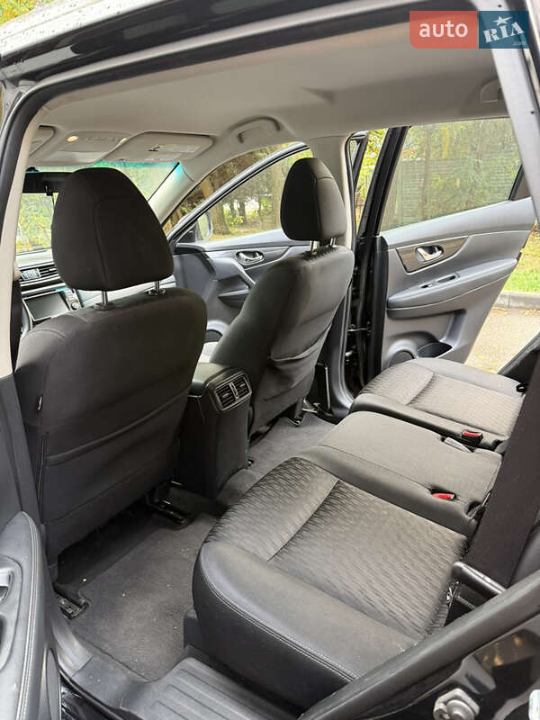 Внедорожник / Кроссовер Nissan Rogue 2018 в Днепре фото 7 Внедорожник / Кроссовер Nissan Rogue 2018 в Днепре