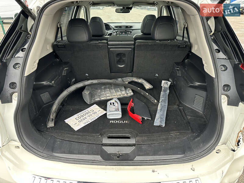 Позашляховик / Кросовер Nissan Rogue 2018 в Києві