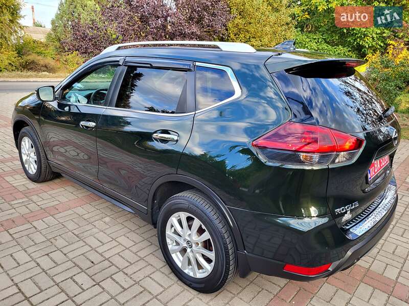 Позашляховик / Кросовер Nissan Rogue 2018 в Запоріжжі