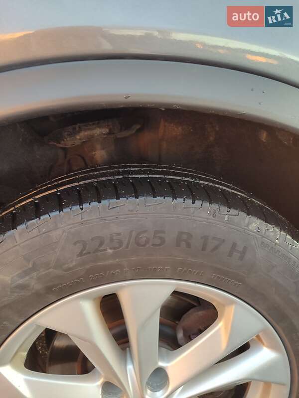 Позашляховик / Кросовер Nissan Rogue 2015 в Києві