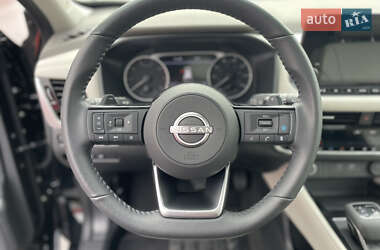 Внедорожник / Кроссовер Nissan Rogue 2023 в 