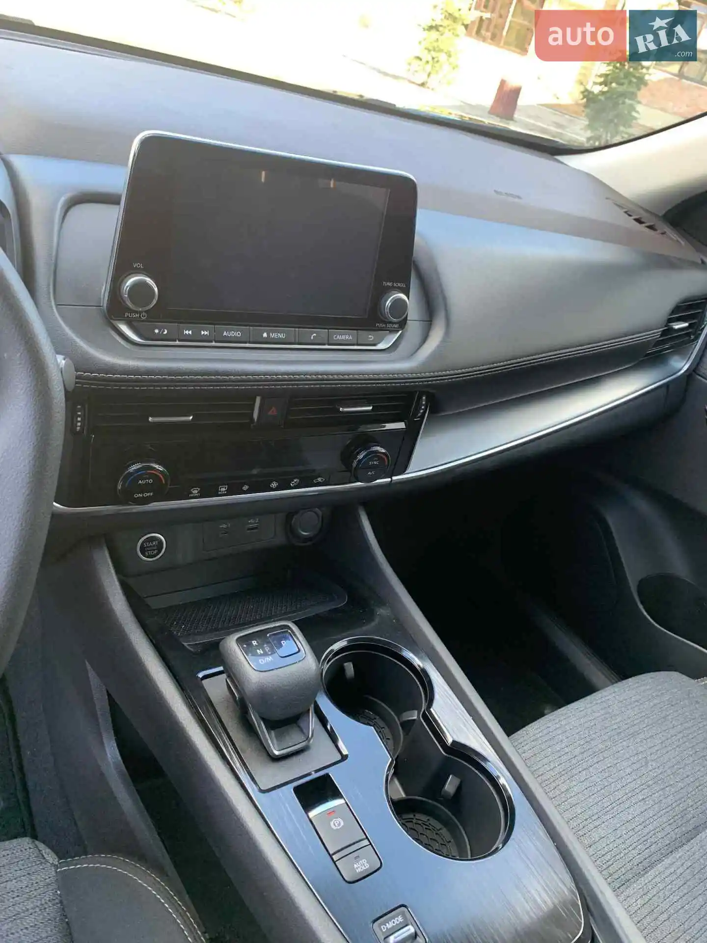 2022 Nissan Rogue - мініатюра 18