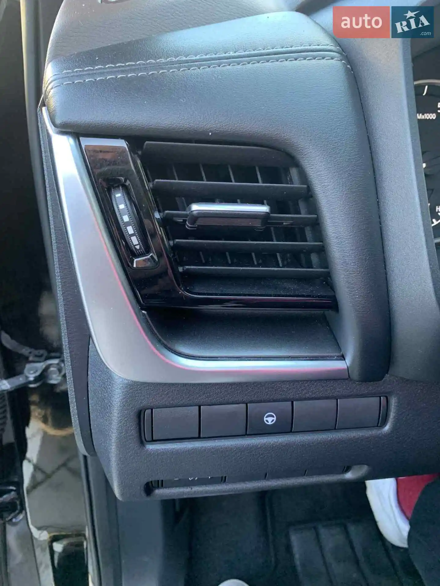 2022 Nissan Rogue - мініатюра 20