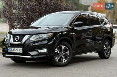 Внедорожник / Кроссовер Nissan Rogue 2017 в Днепре