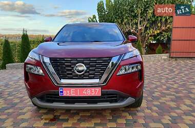 Внедорожник / Кроссовер Nissan Rogue 2021 в 