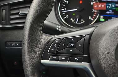 Внедорожник / Кроссовер Nissan Rogue 2020 в 