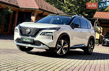 Внедорожник / Кроссовер Nissan Rogue 2021 в Мукачево