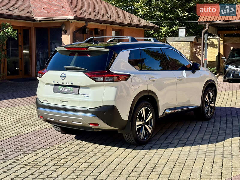 Внедорожник / Кроссовер Nissan Rogue 2021 в Мукачево