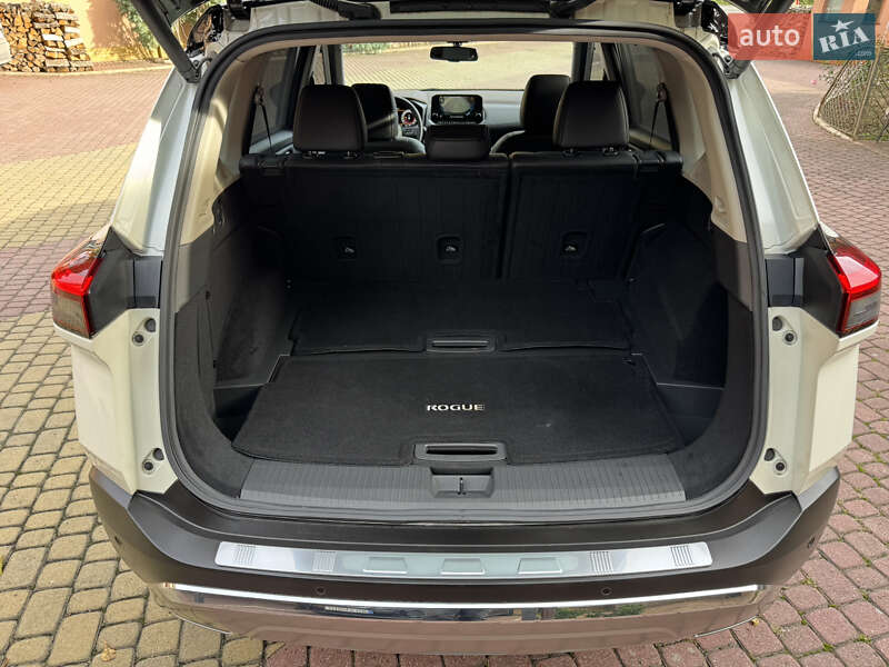 Внедорожник / Кроссовер Nissan Rogue 2021 в Мукачево