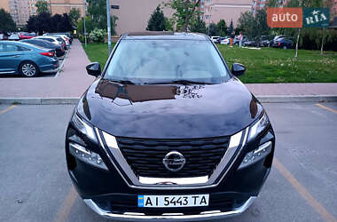 Внедорожник / Кроссовер Nissan Rogue 2020 в 