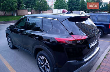 Внедорожник / Кроссовер Nissan Rogue 2020 в 
