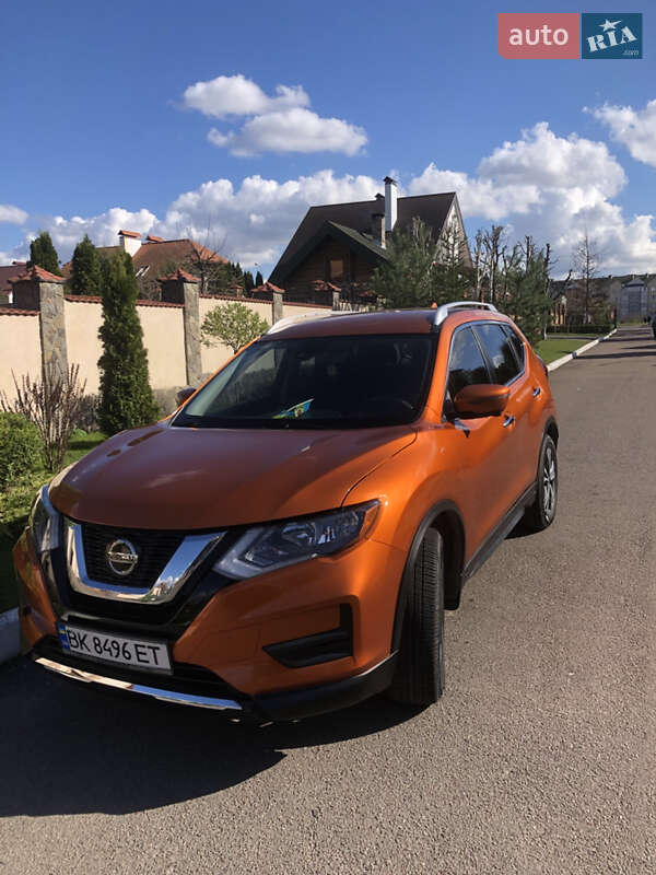 Позашляховик / Кросовер Nissan Rogue 2019 в Рівному