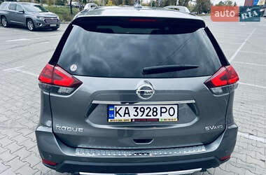 Внедорожник / Кроссовер Nissan Rogue 2019 в 