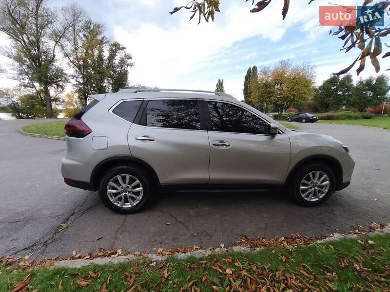 Позашляховик / Кросовер Nissan Rogue 2019 в Кременчуці