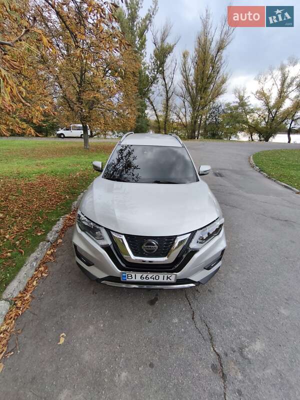 Позашляховик / Кросовер Nissan Rogue 2019 в Кременчуці