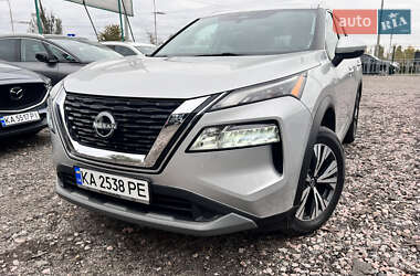 Внедорожник / Кроссовер Nissan Rogue 2022 в Киеве