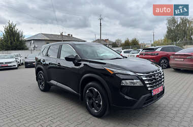 Внедорожник / Кроссовер Nissan Rogue 2024 в 