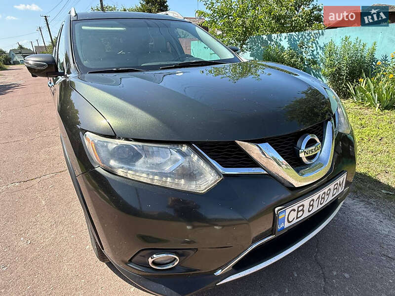 Позашляховик / Кросовер Nissan Rogue 2016 в Чернігові