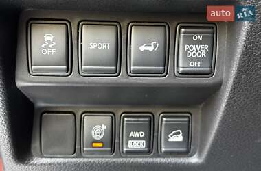 Внедорожник / Кроссовер Nissan Rogue 2014 в 