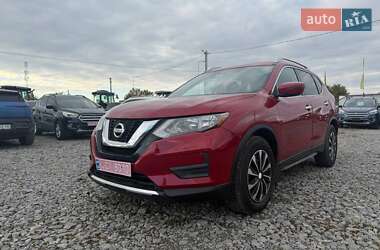 Внедорожник / Кроссовер Nissan Rogue 2017 в Львове