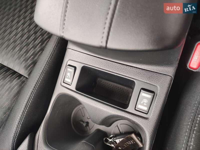 Внедорожник / Кроссовер Nissan Rogue 2017 в Львове фото 19 Внедорожник / Кроссовер Nissan Rogue 2017 в Львове