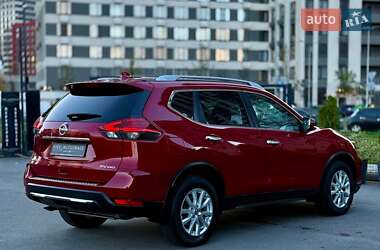 Внедорожник / Кроссовер Nissan Rogue 2016 в 