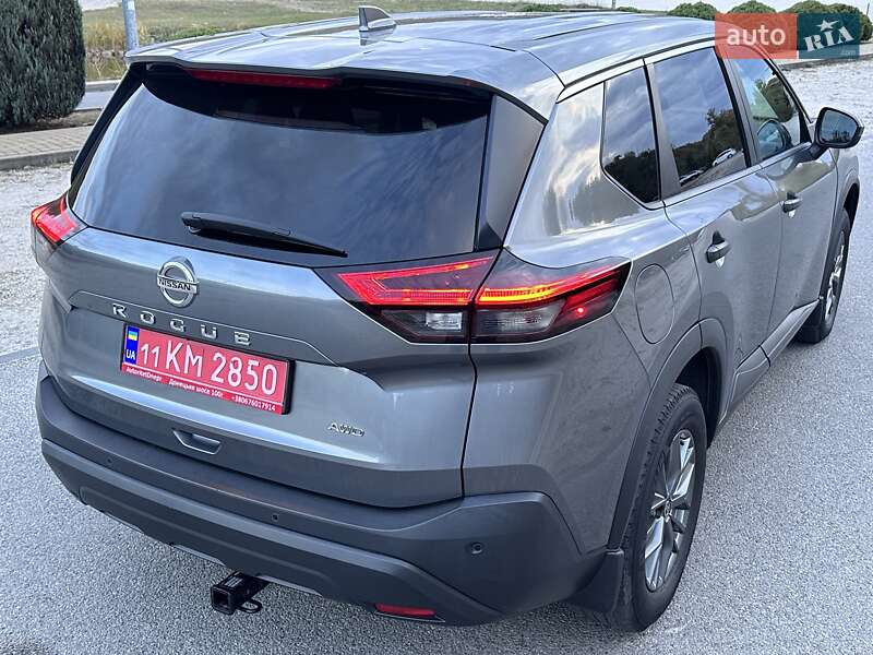 Внедорожник / Кроссовер Nissan Rogue 2021 в Днепре
