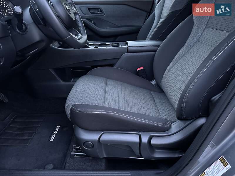 Внедорожник / Кроссовер Nissan Rogue 2021 в Днепре