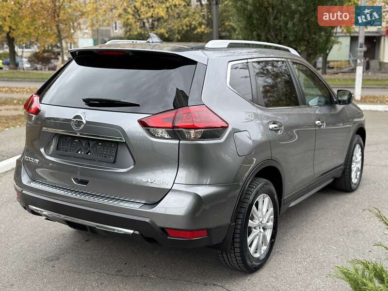 Позашляховик / Кросовер Nissan Rogue 2018 в Харкові
