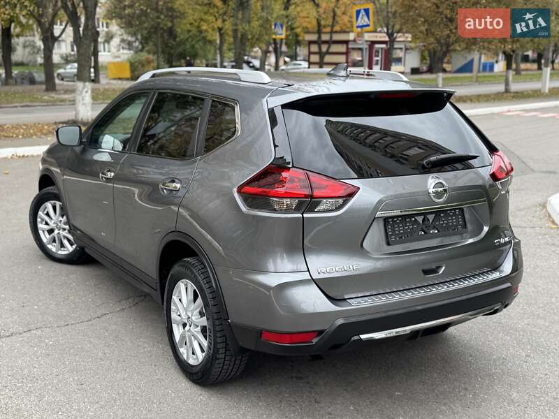 Позашляховик / Кросовер Nissan Rogue 2018 в Харкові
