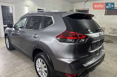 Позашляховик / Кросовер Nissan Rogue 2018 в 
