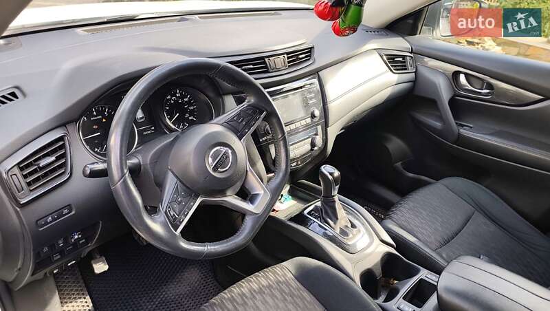 Внедорожник / Кроссовер Nissan Rogue 2017 в Тростянце фото 2 Внедорожник / Кроссовер Nissan Rogue 2017 в Тростянце