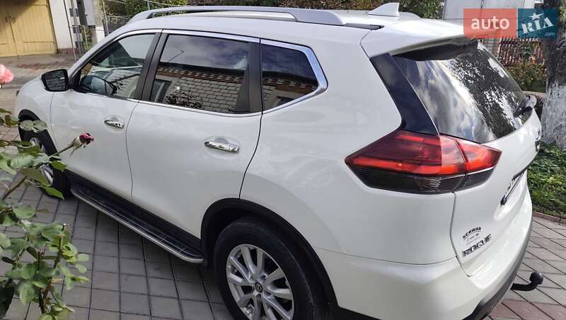 Внедорожник / Кроссовер Nissan Rogue 2017 в Тростянце фото 11 Внедорожник / Кроссовер Nissan Rogue 2017 в Тростянце