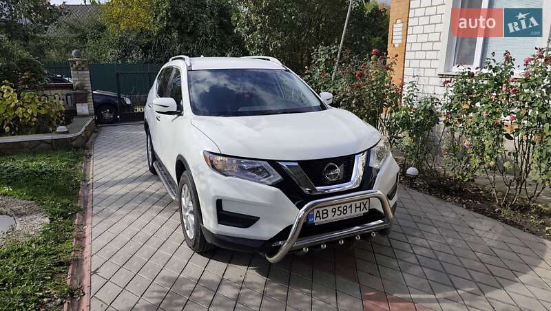 Внедорожник / Кроссовер Nissan Rogue 2017 в Тростянце фото 15 Внедорожник / Кроссовер Nissan Rogue 2017 в Тростянце