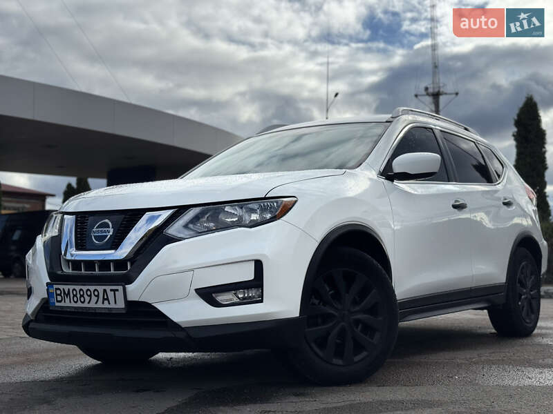 Внедорожник / Кроссовер Nissan Rogue 2018 в Сумах